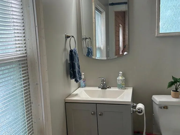 1256 Yankee Rd — Photo 11
