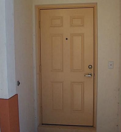 4th image of 6654 Town Square Dr