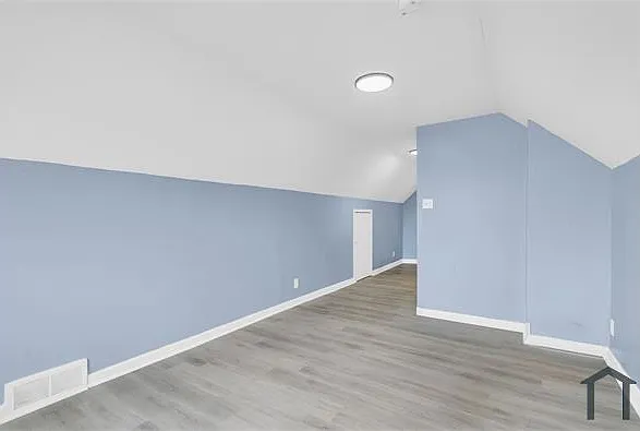 7819 Longacre St — Photo 18