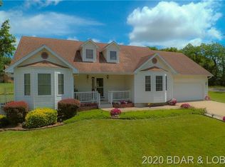 701 Rainbow Ln, Eldon, MO 65026