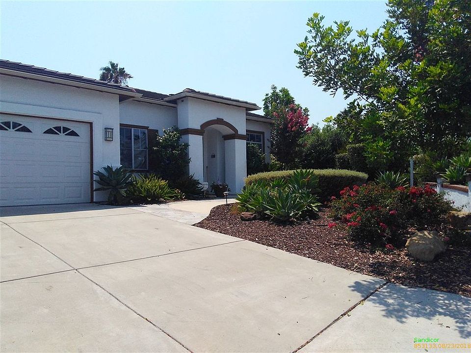 1st image of 1565 Whispering Palm Dr