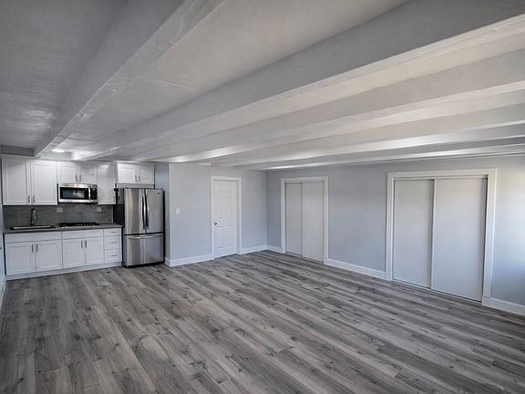 2nd image of 17390 Holly Dr #B
