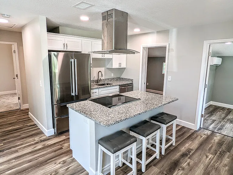 2215 King Richard Rd — Photo 3