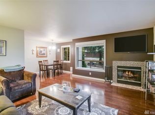 11223 Corliss Ave N APT 101, Seattle, WA 98133