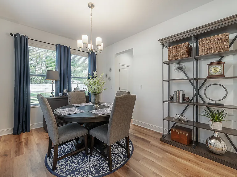 1714 E Lambright St — Photo 19
