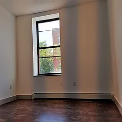 Rented by Real Team Brokerage