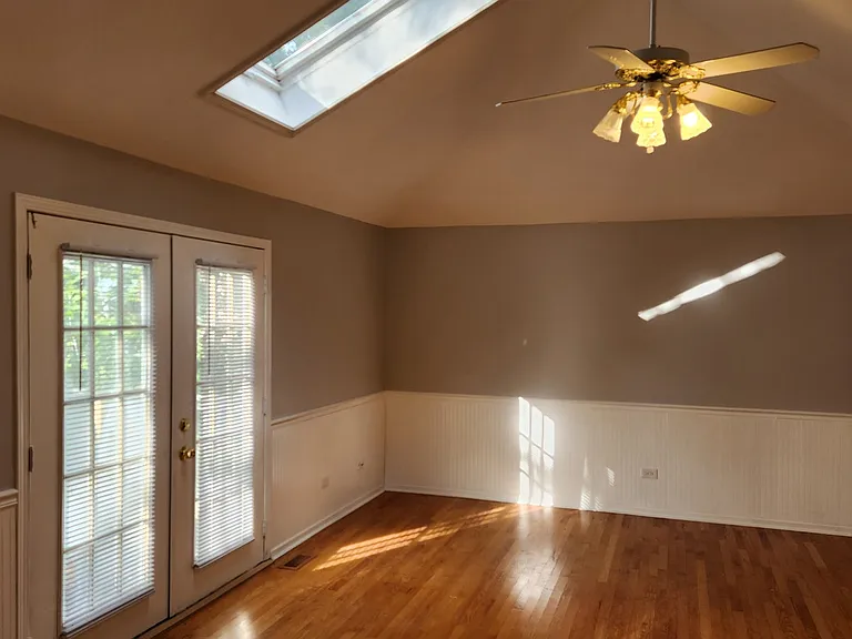 3250 Drew St — Photo 15