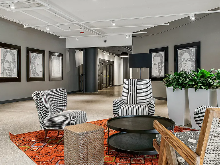 River City Apartments — Photo 19