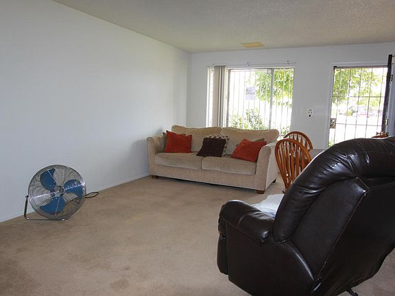 3rd image of 7236 N 41st Ave