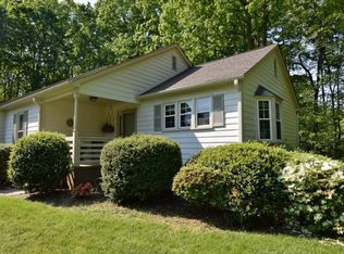 928C Chatfield Dr, Jamestown, NC 27282