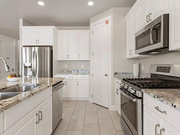 4th image of 2264 E Cascada Way