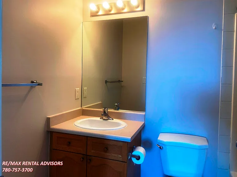 10118 95th St NW #307 — Photo 11