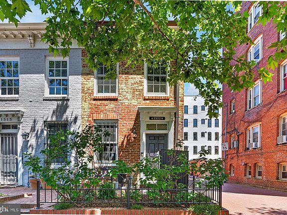 5th image of 1311 10th St NW