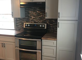 27 Lemis St, Coventry, RI 02816