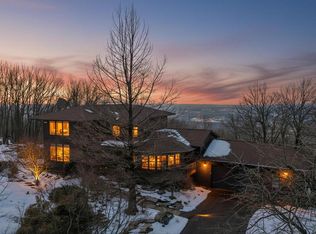 1156 Eagles Nest Ln, Harpers Ferry, WV 25425