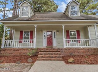6242 Lakehaven Dr, Fayetteville, NC 28304