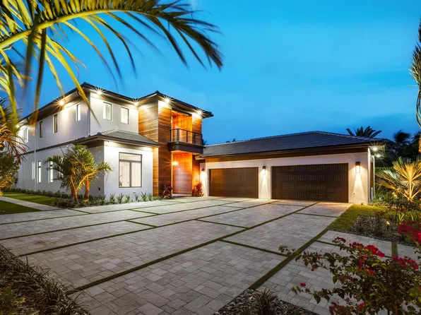 1708 N Lakeside Dr, Lake Worth, FL 33460