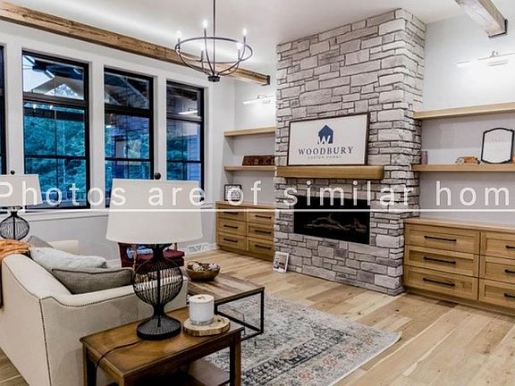 4th image of 2712 RESERVE DRIVE
