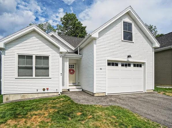 15 Natalee Drive #2, Gorham, ME 04038