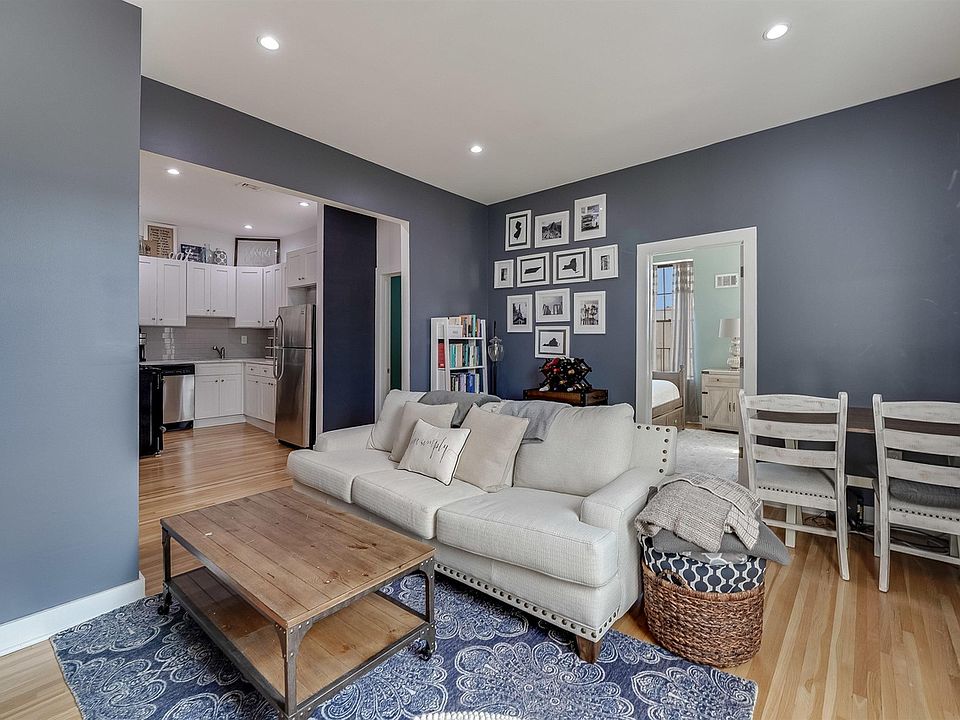 1st image of 801 Willow Ave APT 5R