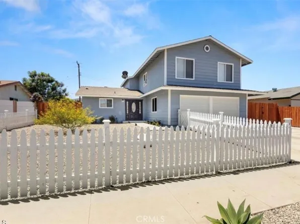 2478 Royal Ave, Simi Valley, CA 93065