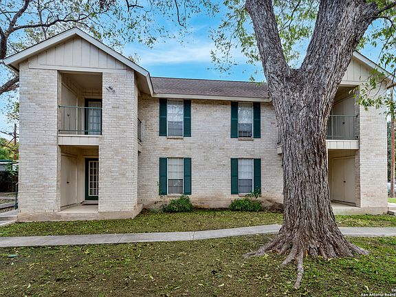 5th image of 331 W Mistletoe