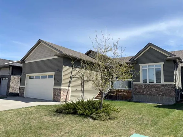 19 W Viceroy Cres, Olds, AB T4H 0C4