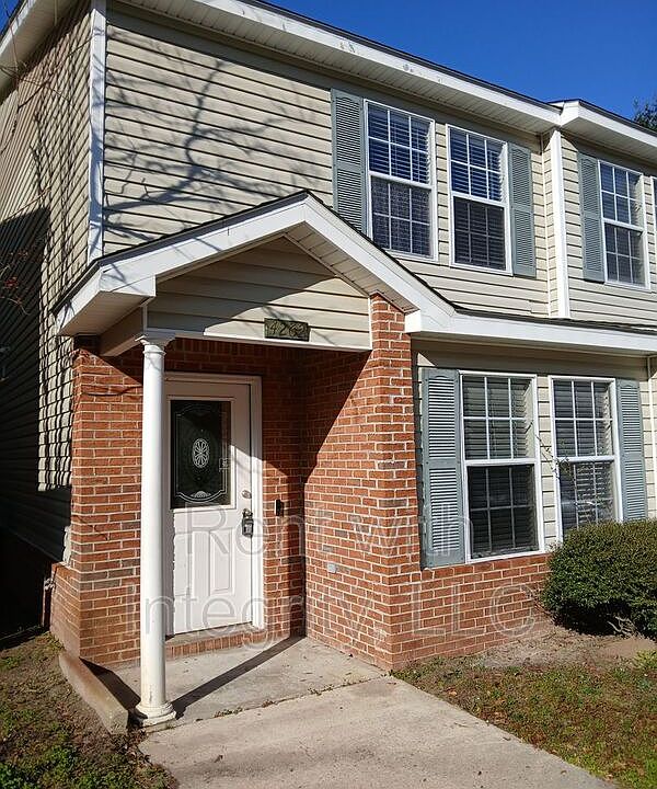 1st image of 4262 Augustus Oak Ct