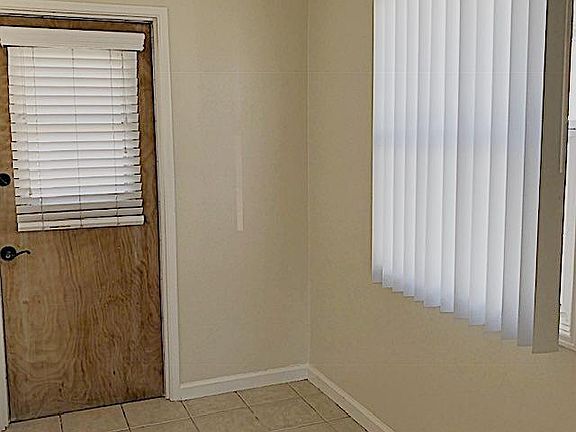 4th image of 8862 La Mesa Blvd APT 24