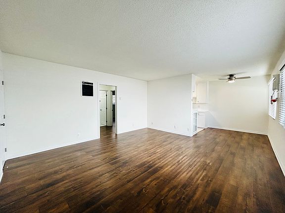 5th image of 12721 Pacific Ave #21-2