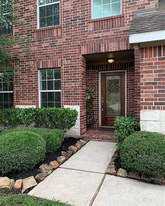 1st image of 3607 Oak Crossing Dr