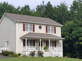 180 Ridge Ln, Scottsville, VA 24590