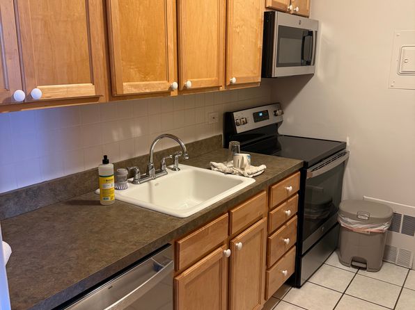 580 N Bank Ln APT 31