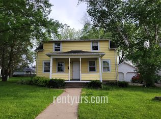 345 W Cedar St, Platteville, WI 53818