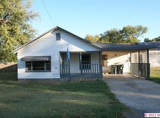 807 SE 11th St, Wagoner, OK 74467
