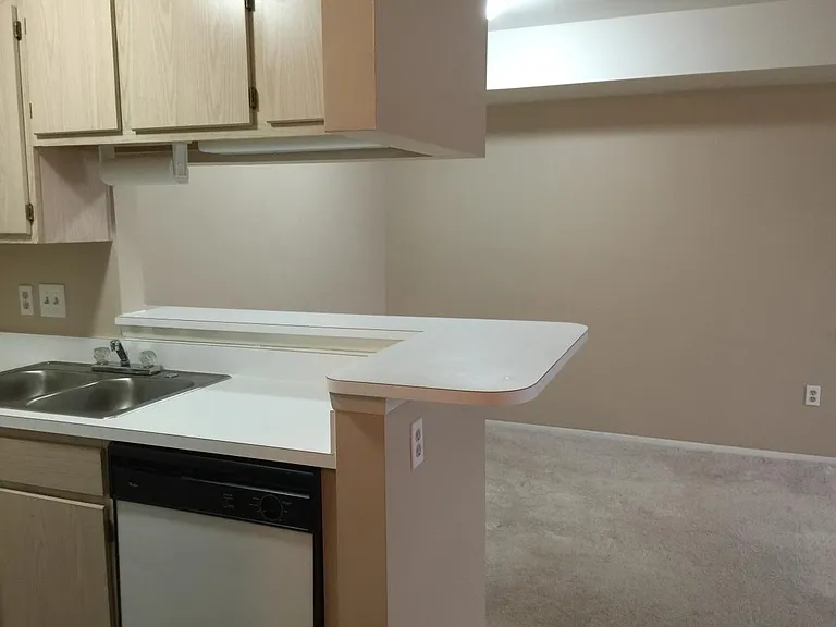 22204 Cape Cod Way — Photo 8
