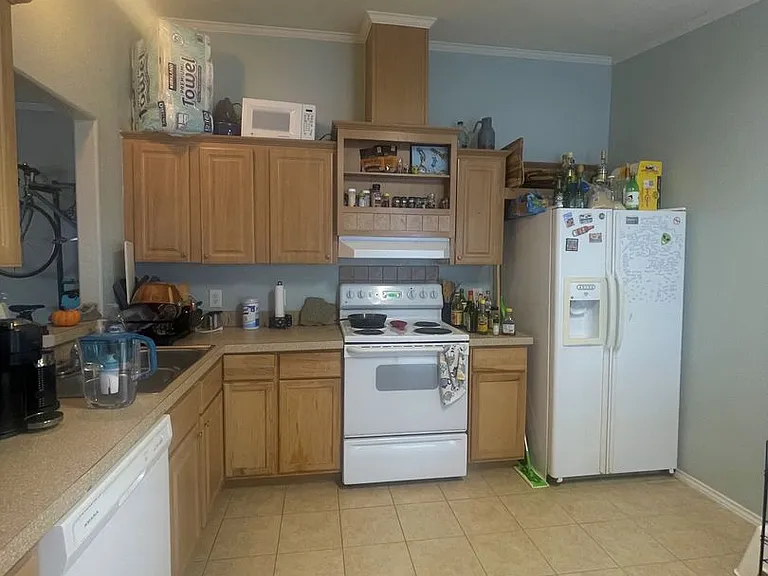 1410 Harvey St #A — Photo 14