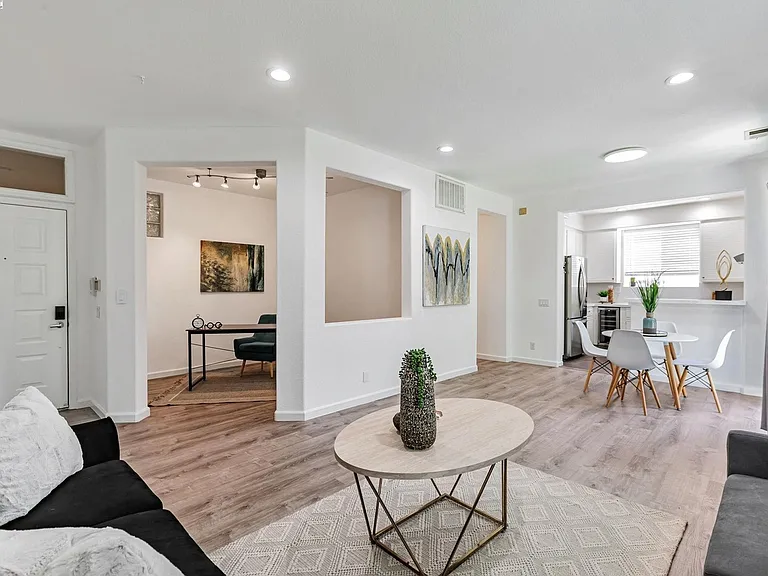 455 Navaro Way #201 — Photo 11