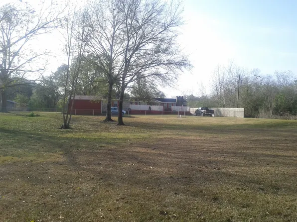 14171 Joe Hamilton Rd, Grand Bay, AL 36541