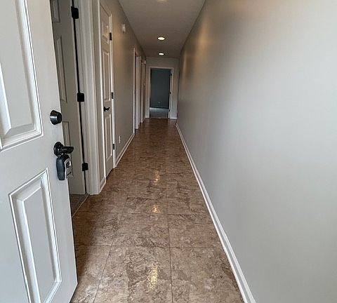 2nd image of 105 Country Ct #105