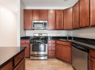 1124 Lake St #411A, Oak Park, IL 60301