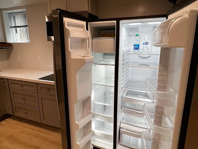 1 bed, 712 sqft, $2,200 — Photo 3