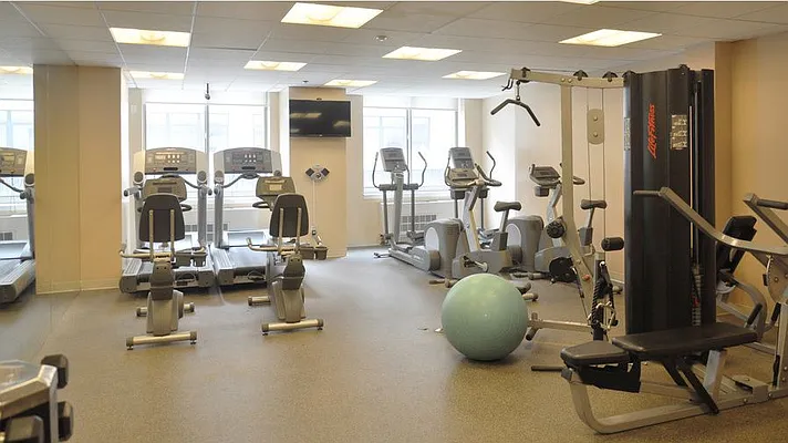 Rented by Compass | media 16