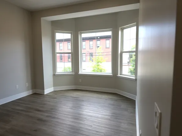 4000 W Girard Ave, Philadelphia, PA