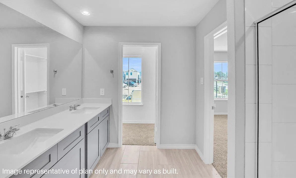 4 bed, 2.5 bath, 1784 sqft, $2,500 — Photo 4