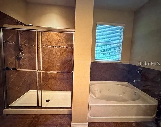 8302 Karpeal Dr — Photo 16