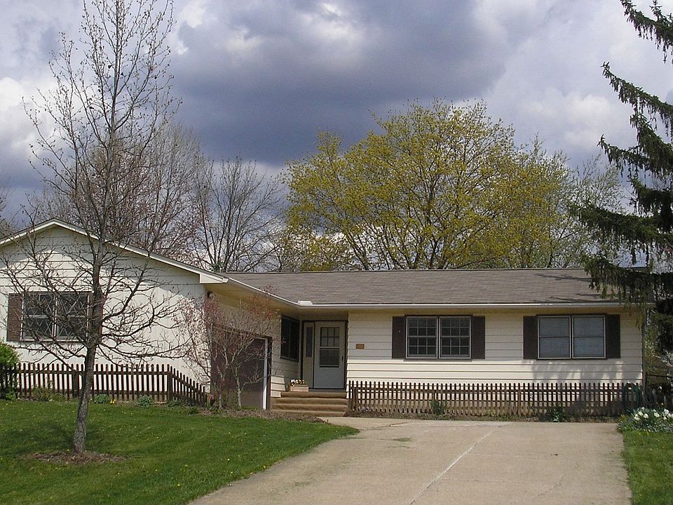 381 Wyoga Lake Blvd.