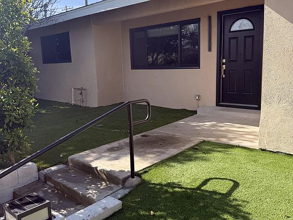 4th image of 519 Camelot Dr