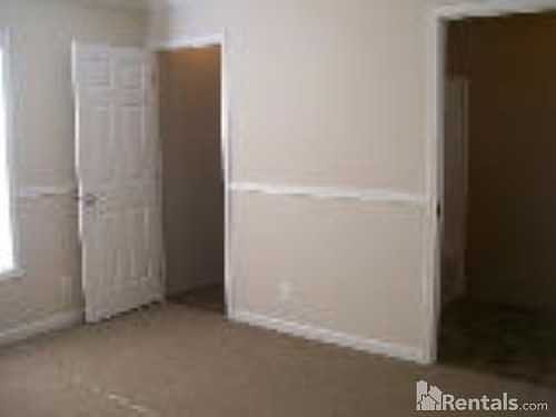 2nd image of 79 W Sourwood Dr