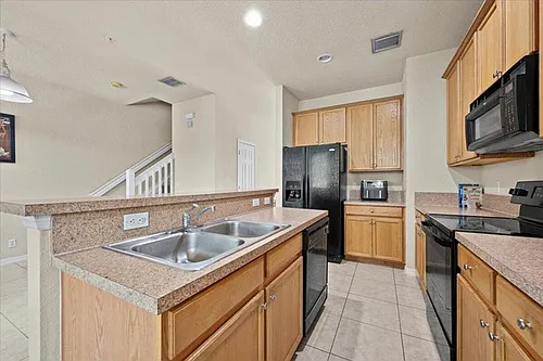 335 E Thatch Palm Cir #104 Photo 1